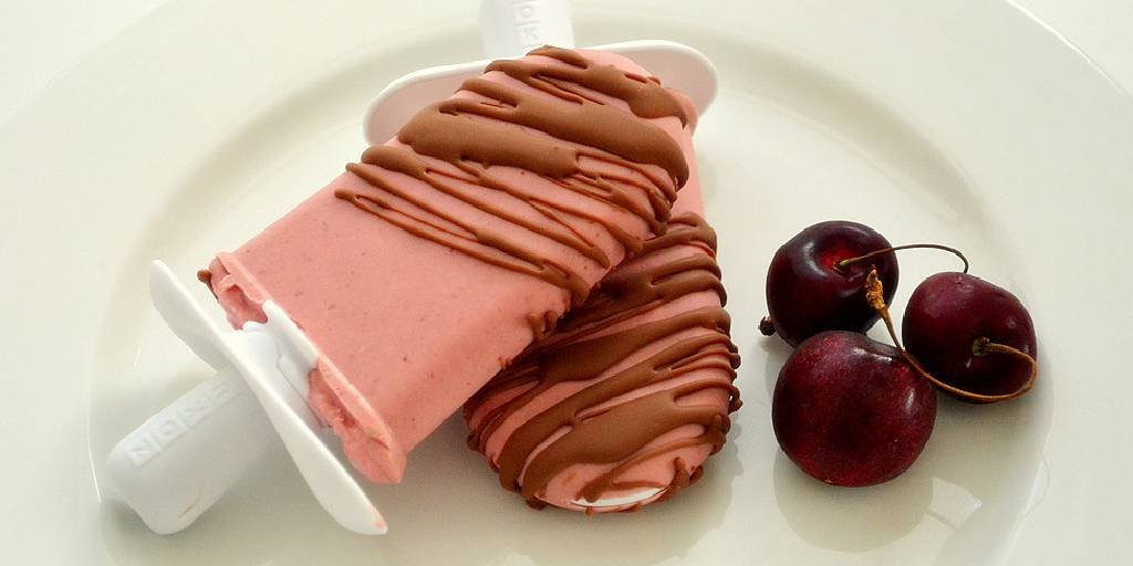 Cherry Popsicles With Homemade Magic Shell